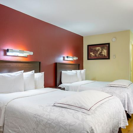 Red Roof Inn Plus+ סטייטסוויל מראה חיצוני תמונה