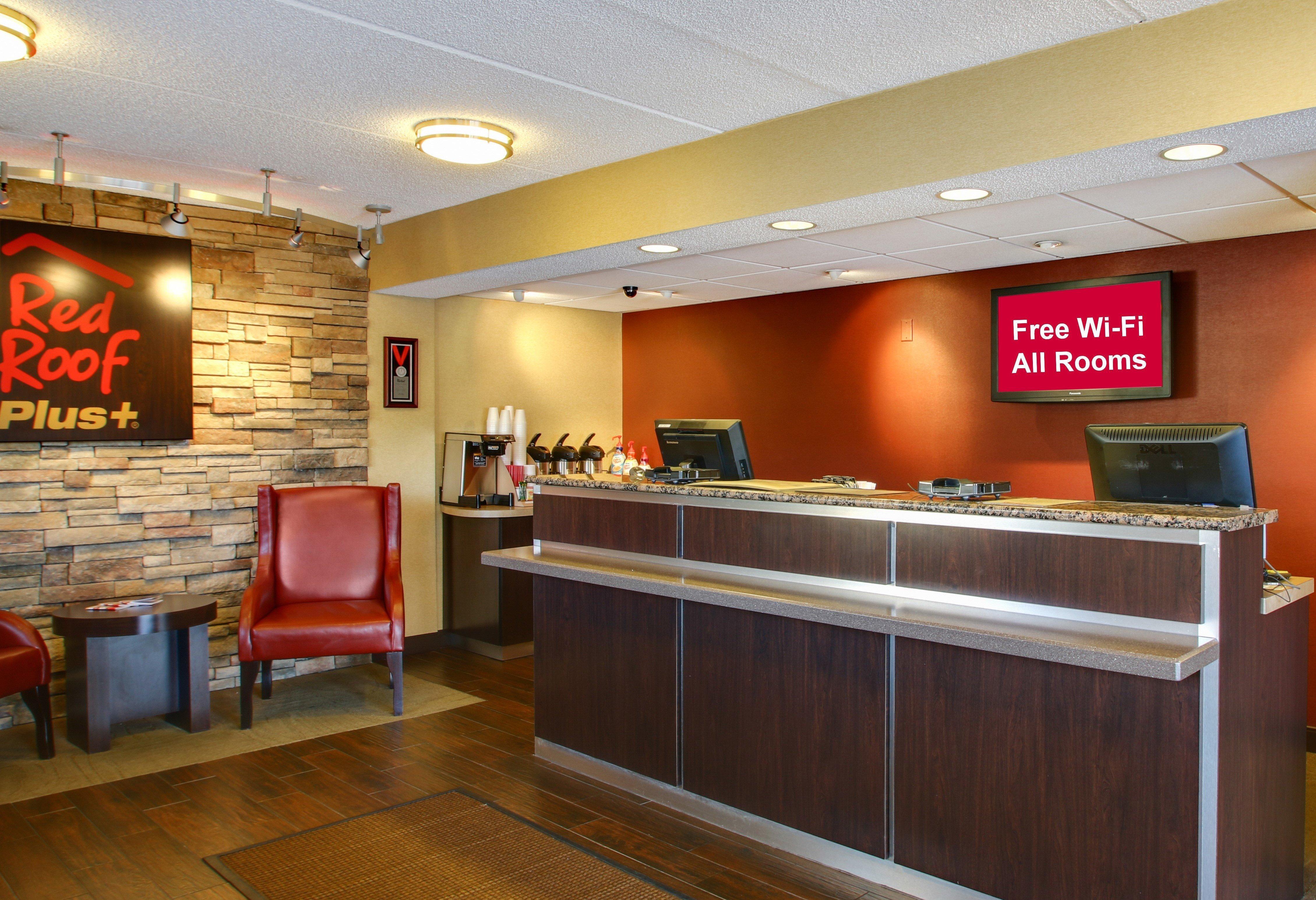 Red Roof Inn Plus+ סטייטסוויל מראה חיצוני תמונה