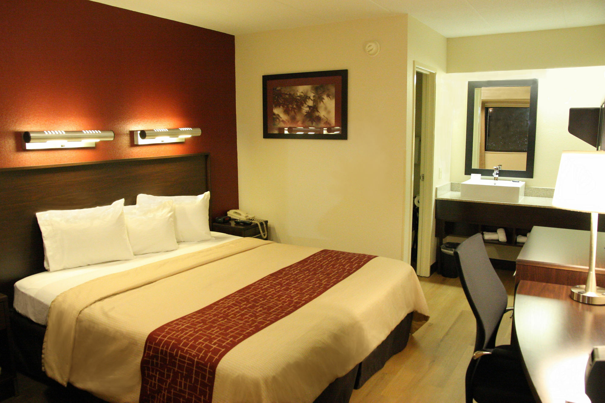 Red Roof Inn Plus+ סטייטסוויל מראה חיצוני תמונה