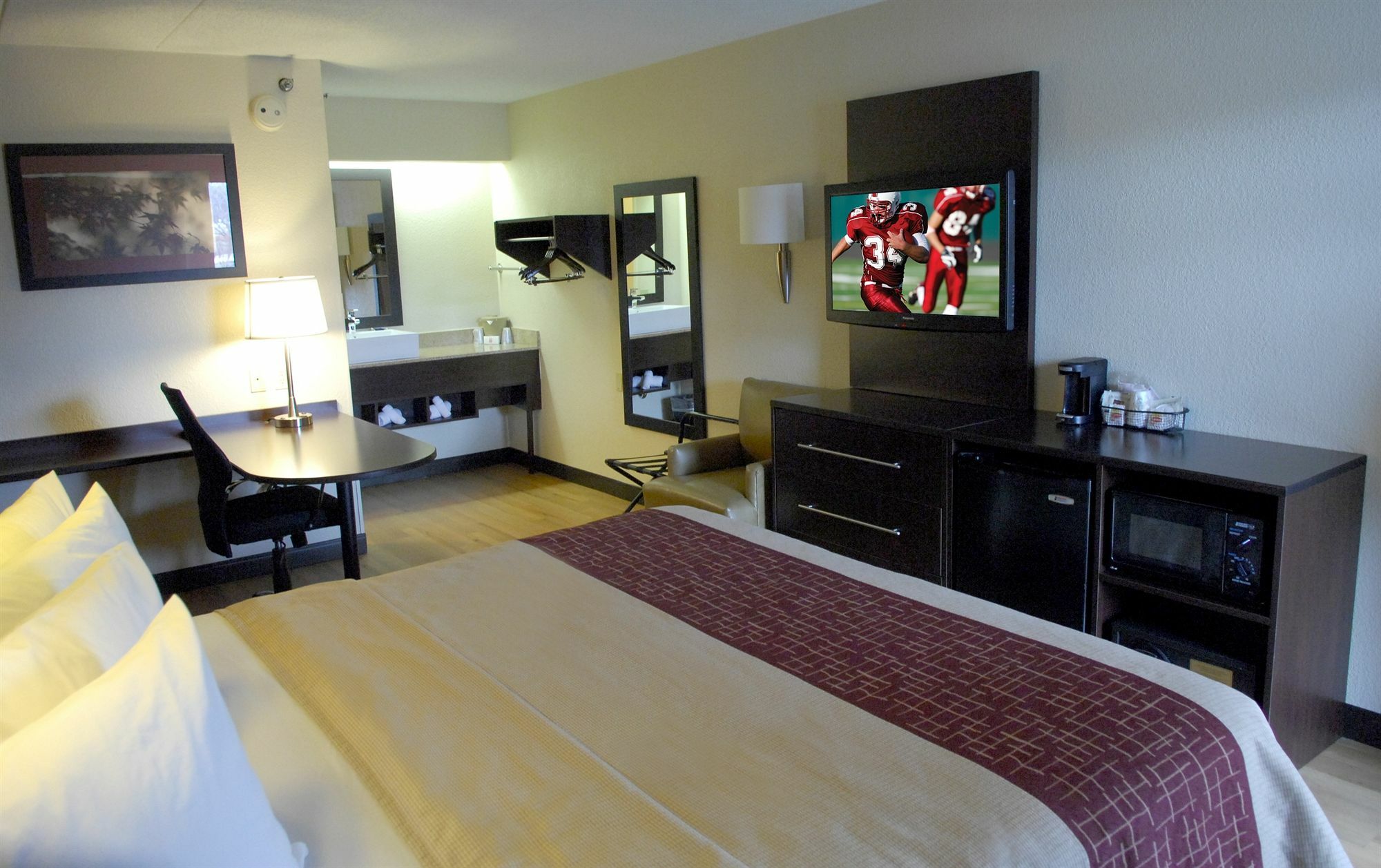Red Roof Inn Plus+ סטייטסוויל מראה חיצוני תמונה