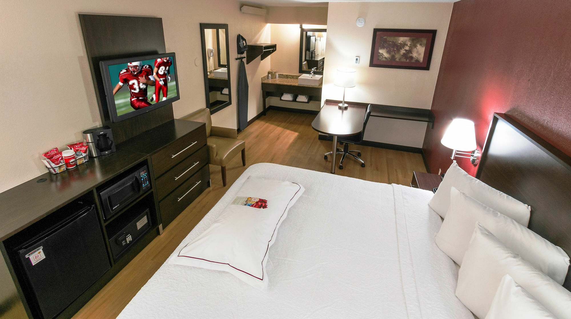 Red Roof Inn Plus+ סטייטסוויל מראה חיצוני תמונה